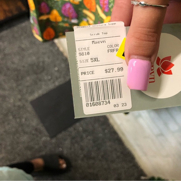 NWT Maevn Prints Fall Animal print short sleeve scrub top size 5X - Picture 5 of 7